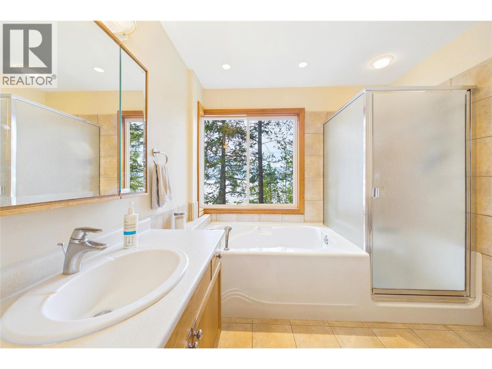 17538 Coral Beach Road, Lake Country, British Columbia  V4V 1C1 - Photo 27 - 10399419