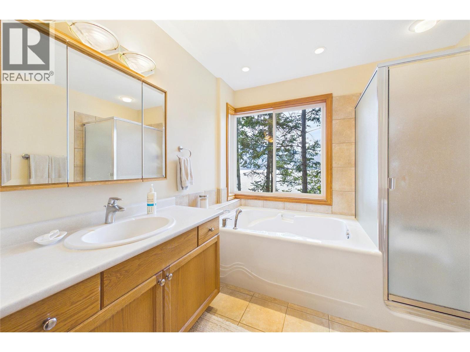 17538 Coral Beach Road, Lake Country, British Columbia  V4V 1C1 - Photo 26 - 10399419