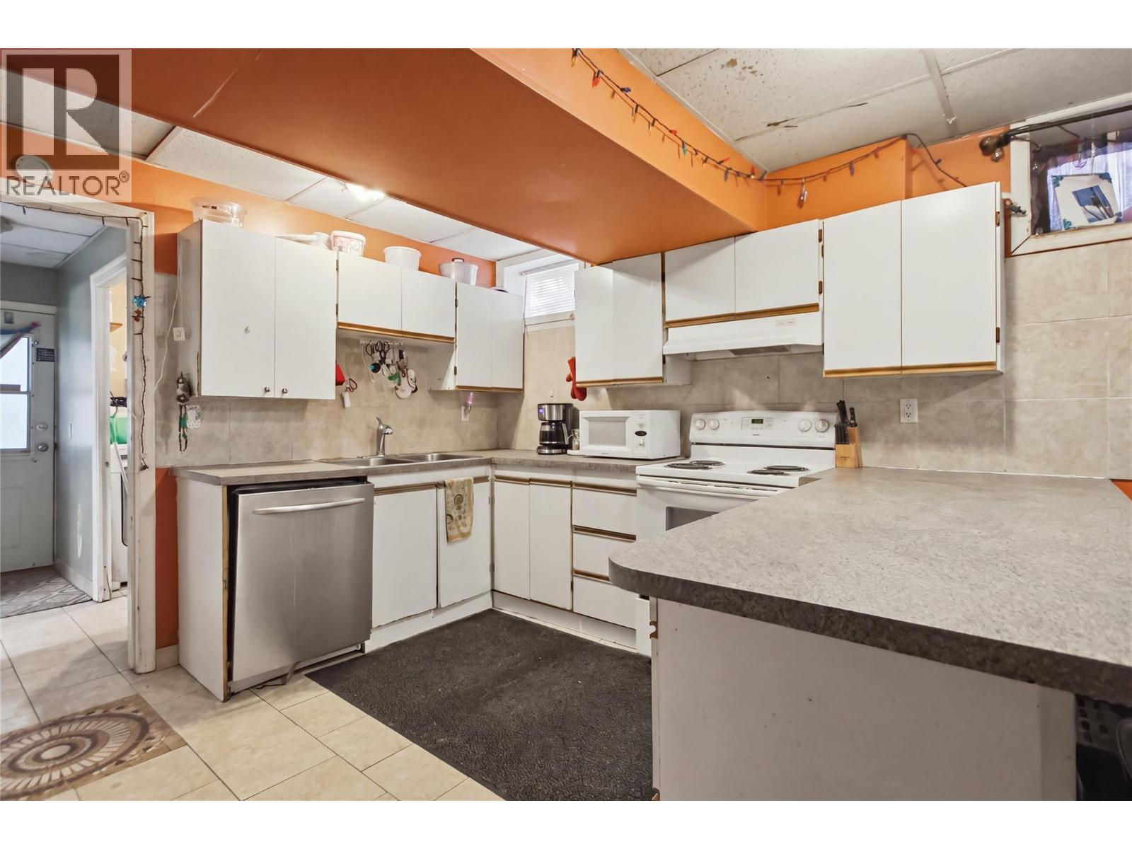 1636 Tranquille Road, Kamloops, British Columbia  V2B 3L4 - Photo 12 - 10399908