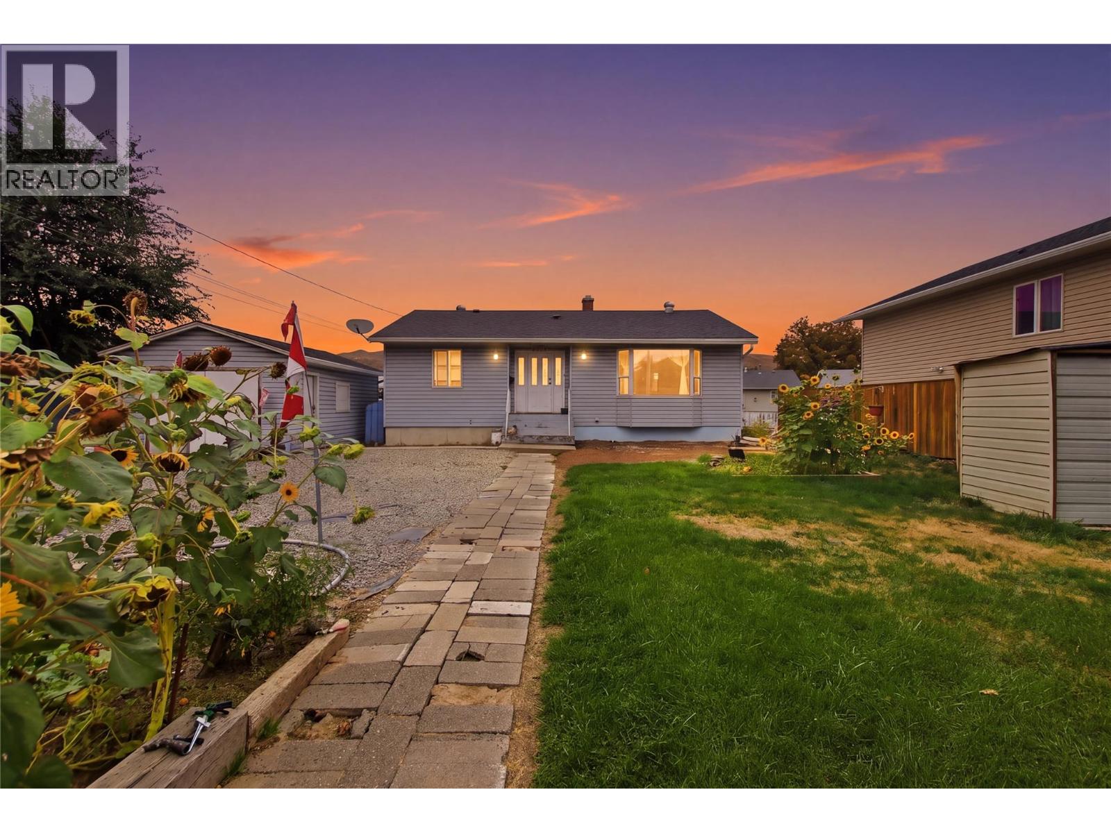 1636 Tranquille Road, Kamloops, British Columbia  V2B 3L4 - Photo 1 - 10399908
