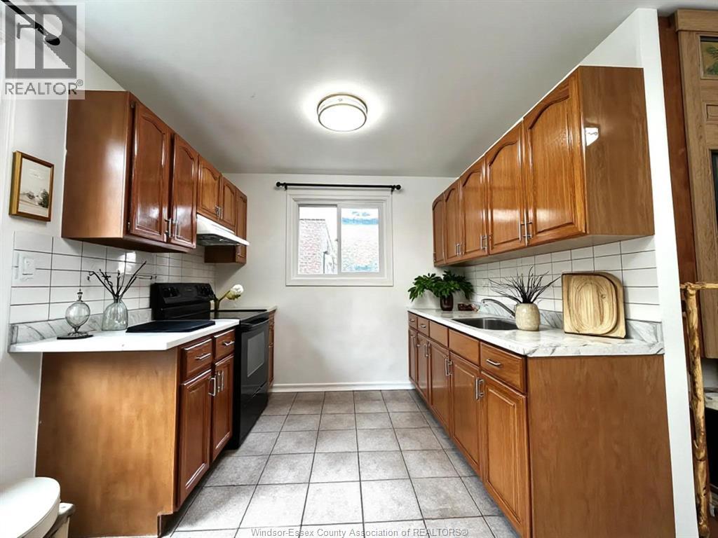 1219 Aire Place, Windsor, Ontario  N8S 4E2 - Photo 4 - 26021721