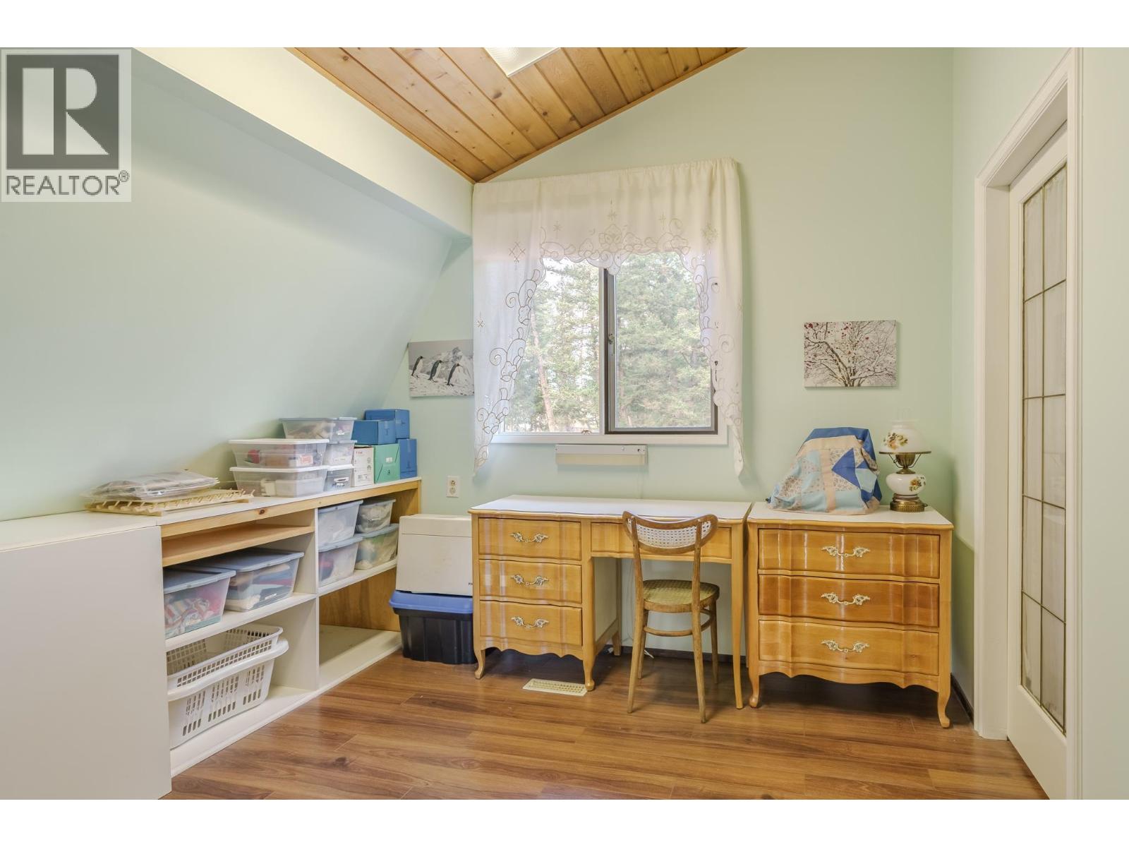 5355 Annaham Crescent, 108 Mile Ranch, British Columbia  V0K 2Z0 - Photo 21 - R3161818