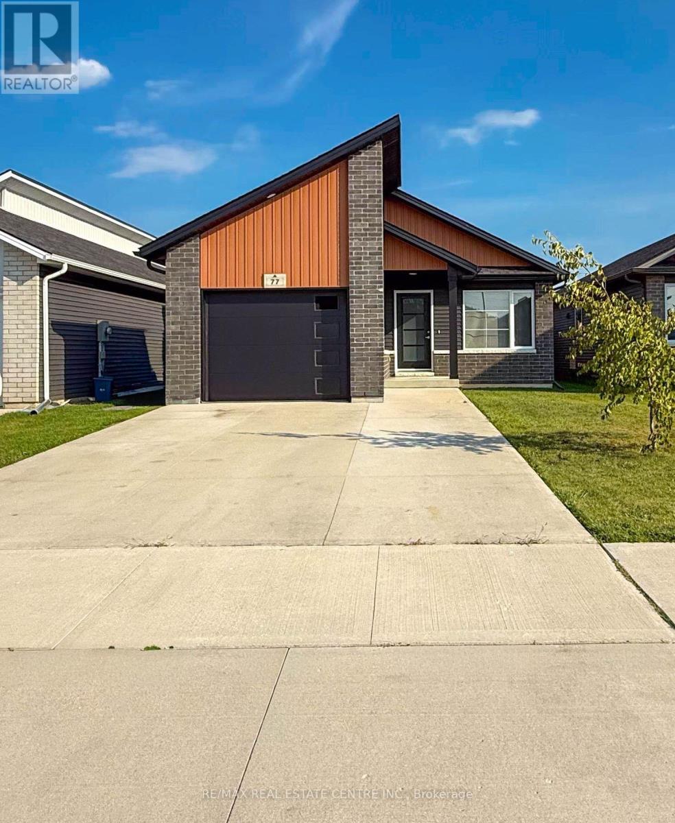 77 MOONSTONE CRESCENT, Chatham-Kent, Ontario