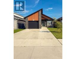 77 MOONSTONE CRESCENT, Chatham-Kent, Ontario