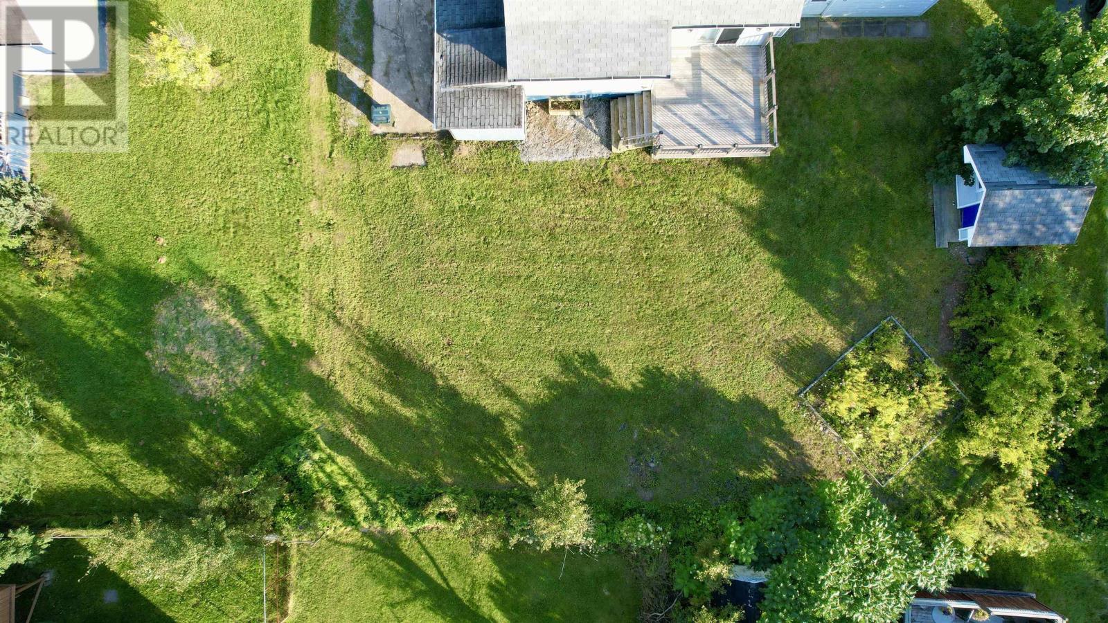 16 Rosewood Avenue, Glace Bay, Nova Scotia  B1A 2Y3 - Photo 29 - 202622500