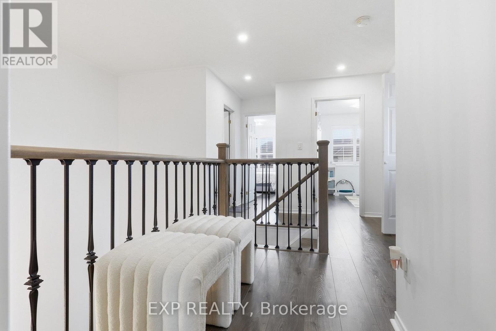 24 Hickman Road, Ajax (South East), Ontario  L1S 0C8 - Photo 17 - E13747804