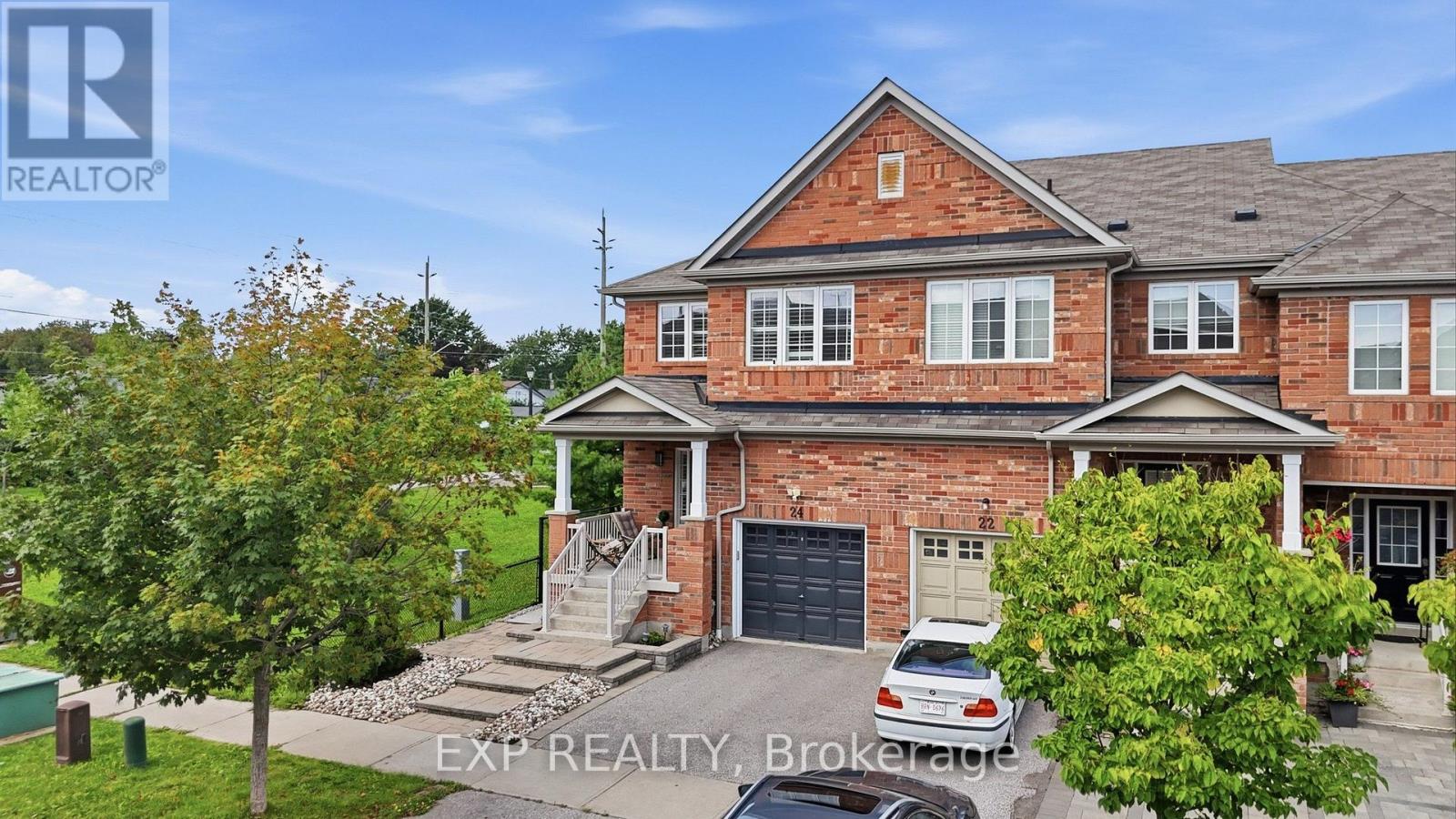 24 Hickman Road, Ajax (South East), Ontario  L1S 0C8 - Photo 4 - E13747804