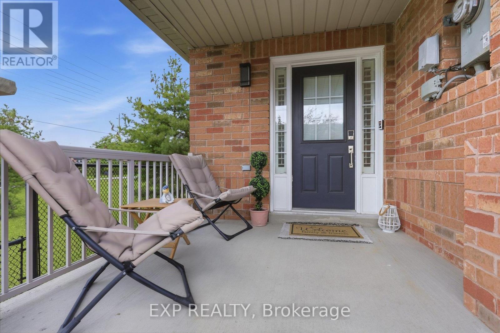 24 Hickman Road, Ajax (South East), Ontario  L1S 0C8 - Photo 6 - E13747804