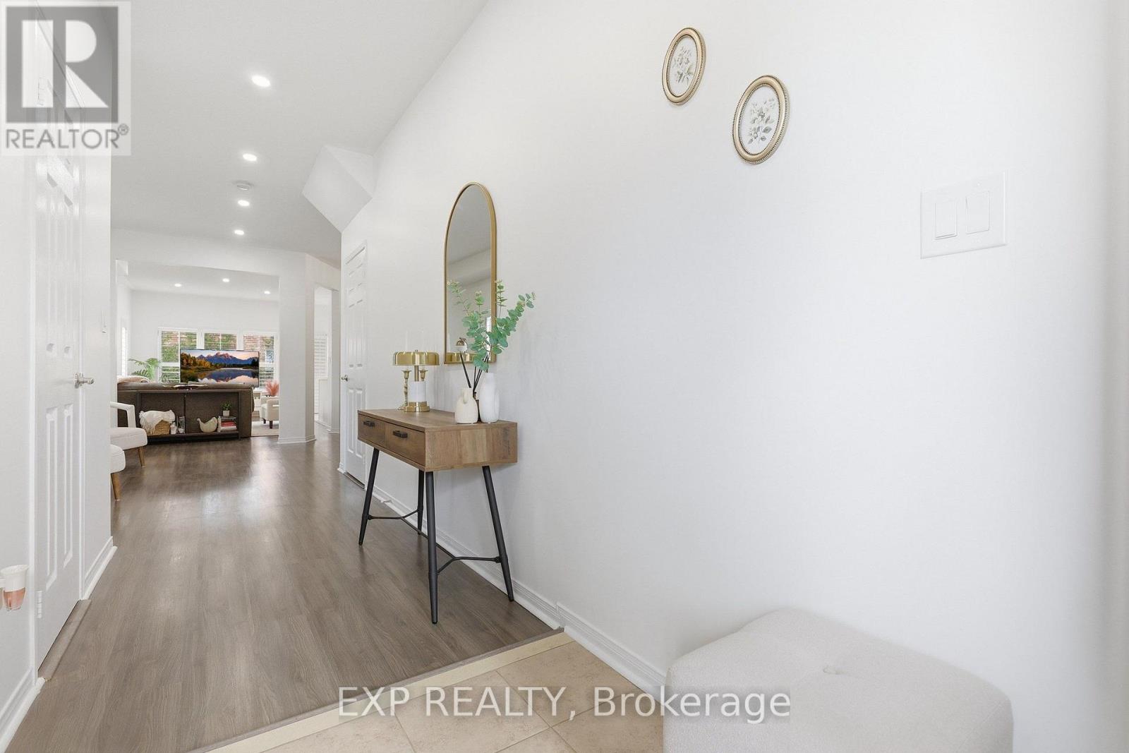 24 Hickman Road, Ajax (South East), Ontario  L1S 0C8 - Photo 7 - E13747804