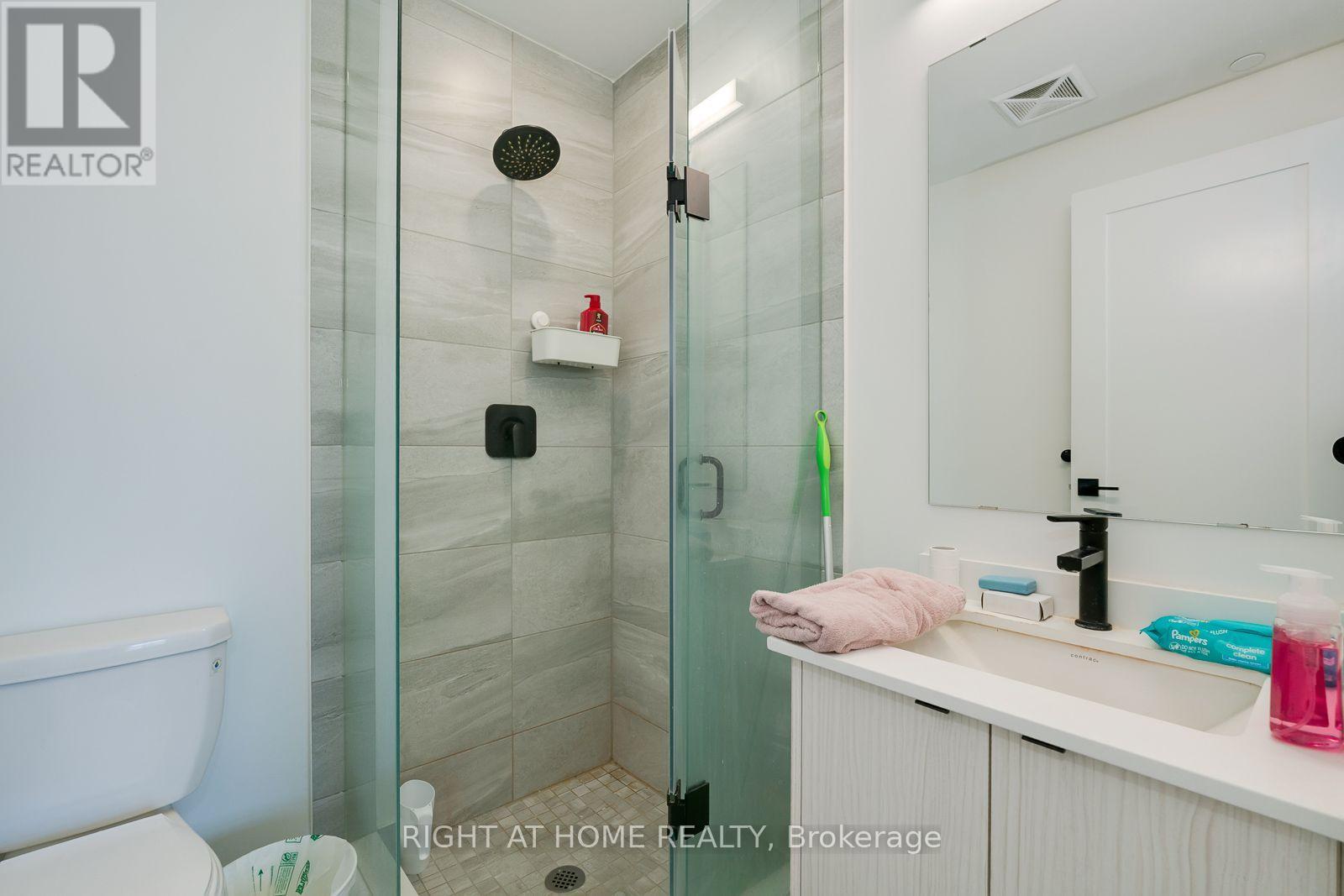 510 - 2369 Danforth Avenue, Toronto (East End-Danforth), Ontario  M4C 0B1 - Photo 17 - E13747828