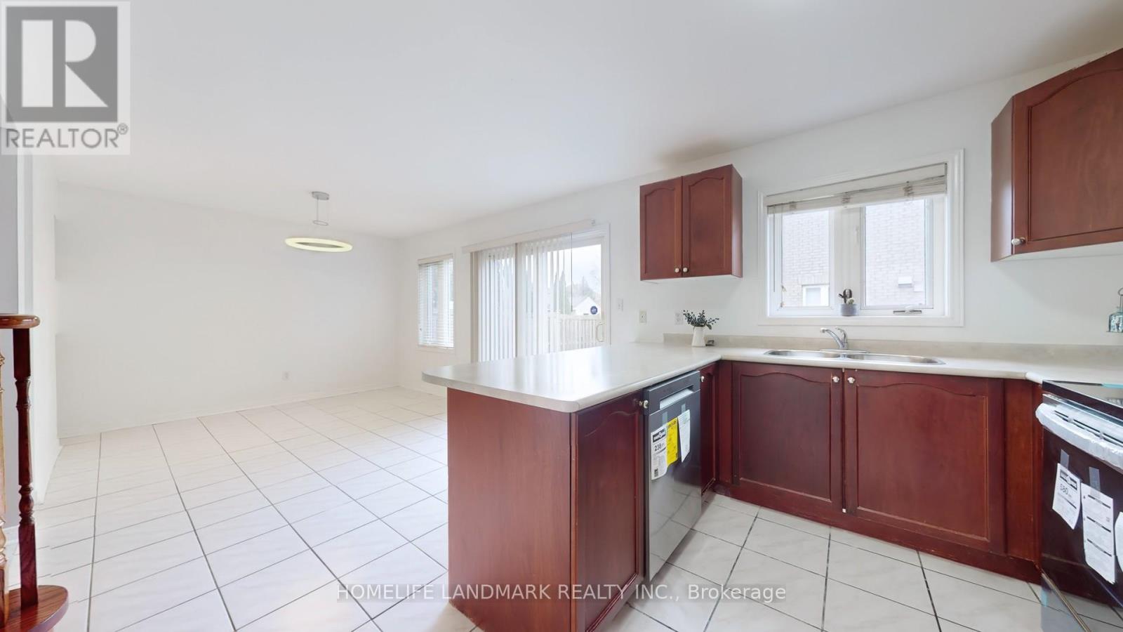48 Outlook Terrace Drive, Markham, Ontario  L6E 1J9 - Photo 14 - N13747822