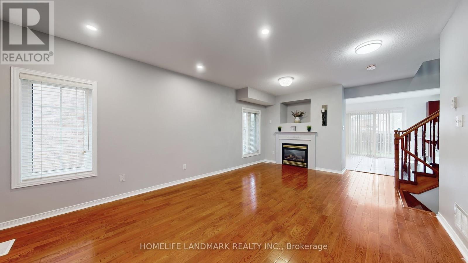 48 Outlook Terrace Drive, Markham, Ontario  L6E 1J9 - Photo 8 - N13747822