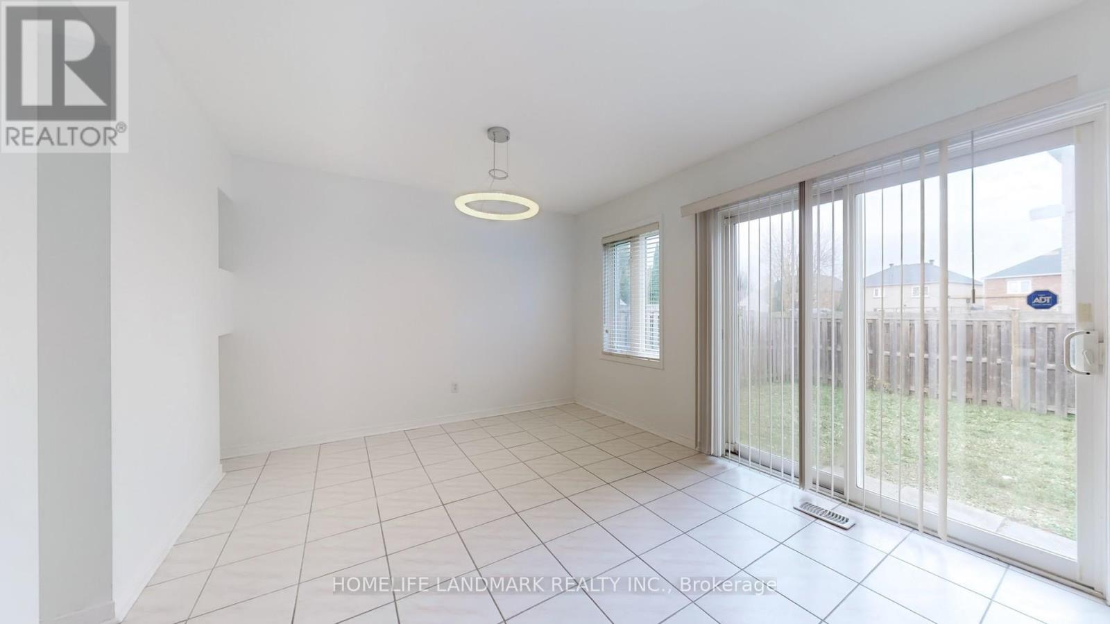 48 Outlook Terrace Drive, Markham, Ontario  L6E 1J9 - Photo 9 - N13747822