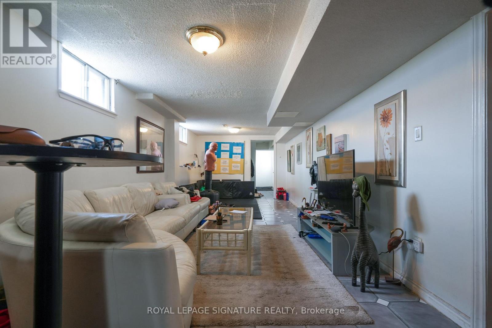 Room #3 - 674 Abana Road, Mississauga, Ontario  L5A 1H4 - Photo 2 - W13747794
