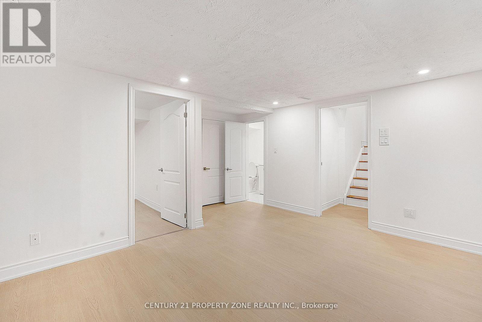 96 Centre Street N, Brampton, Ontario  L6V 2Z3 - Photo 16 - W13747796