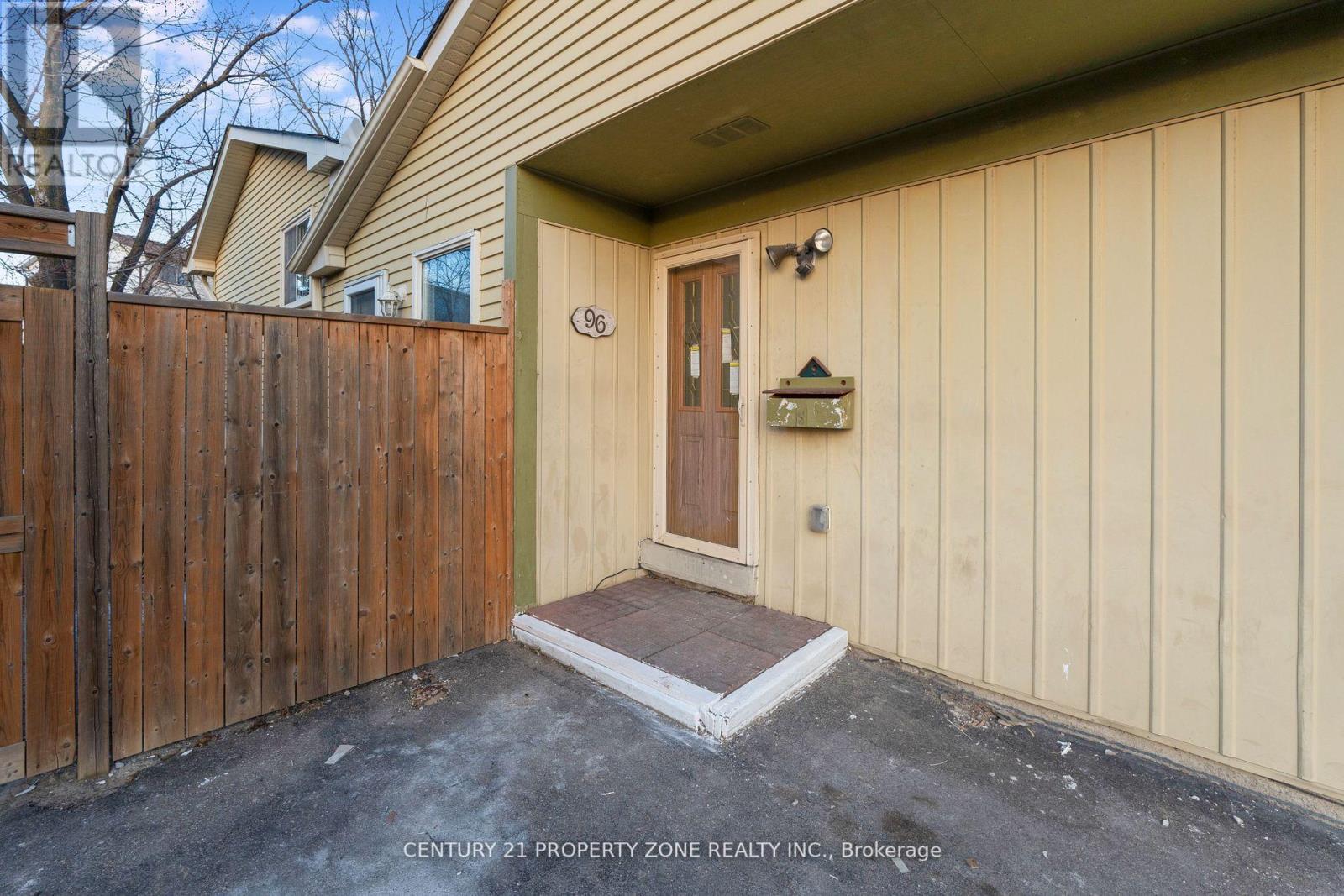 96 Centre Street N, Brampton, Ontario  L6V 2Z3 - Photo 23 - W13747796