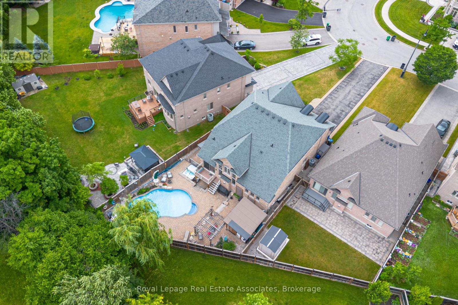20 Cannington Crescent, Brampton, Ontario  L6X 0W6 - Photo 49 - W13747806
