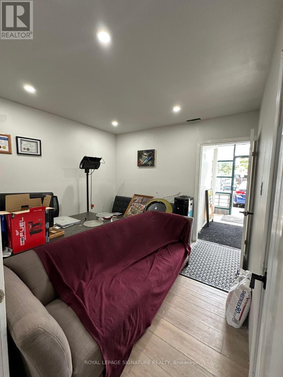 6 - 1290 Finch Avenue W, Toronto, Ontario  M3J 3K2 - Photo 7 - W13747808