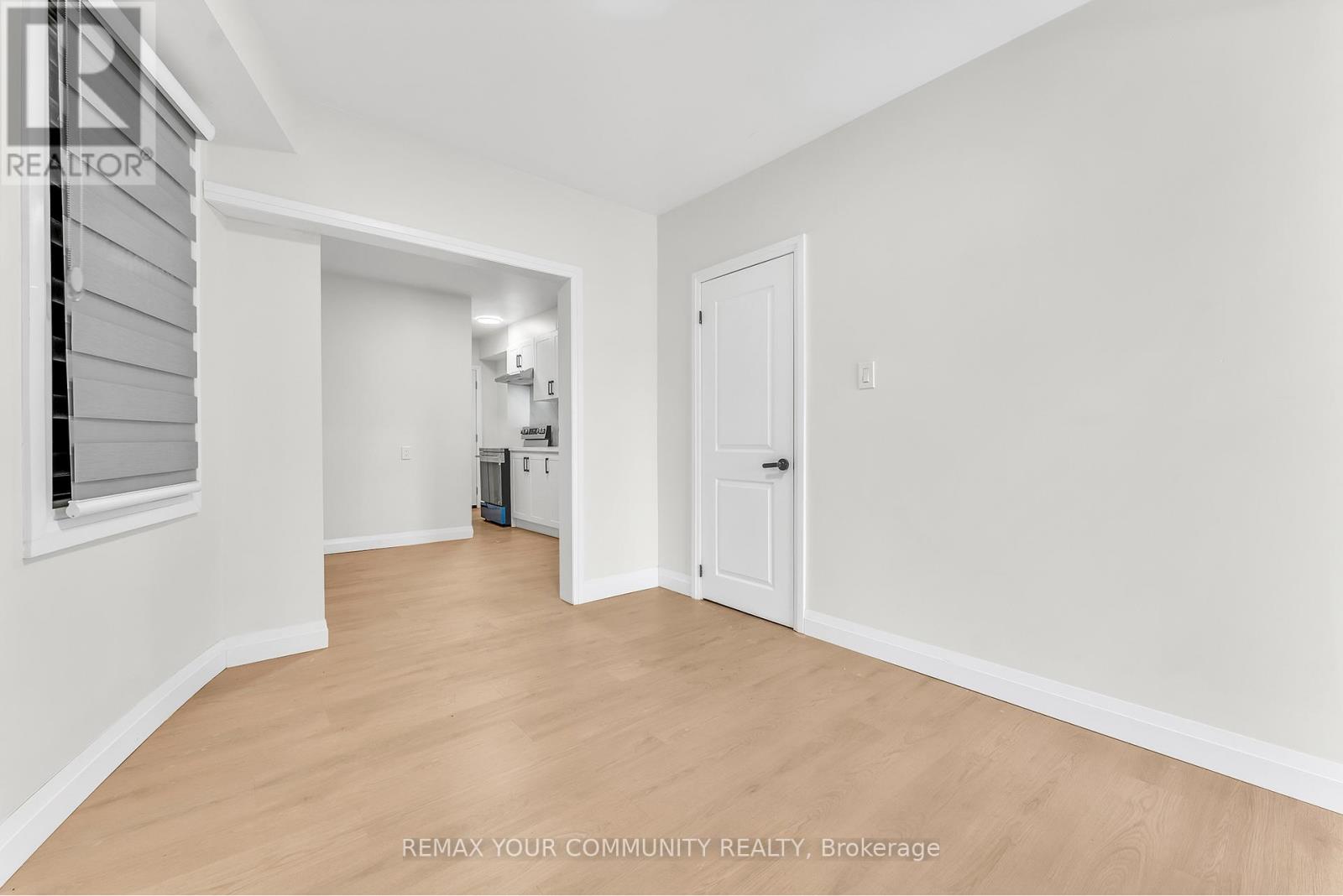 Upper Level - 1822 St Clair Avenue W, Toronto, Ontario  M6N 1J5 - Photo 2 - W13747826