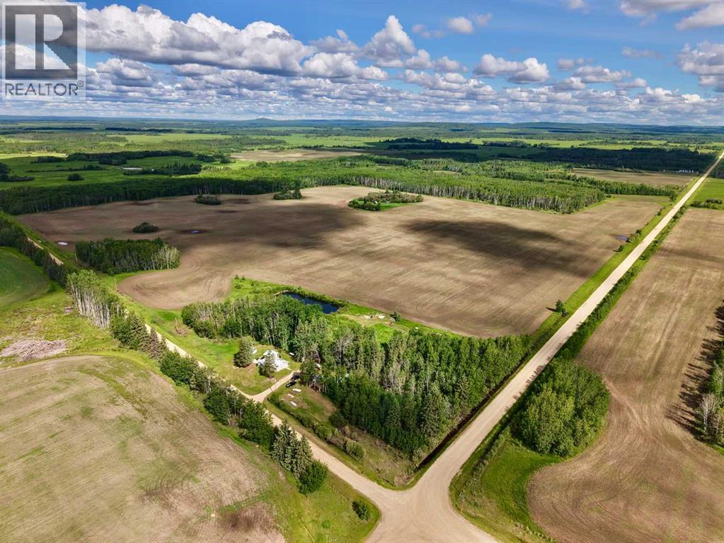 260006 Hwy 689, Dixonville, Alberta  T0H 1E0 - Photo 2 - A2341192