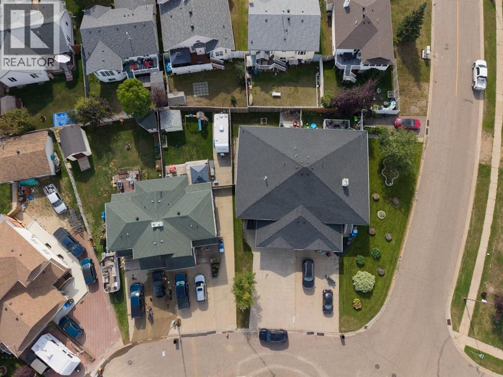 126 Burry Road, Fort Mcmurray, Alberta  T9K 1T4 - Photo 2 - A2342205
