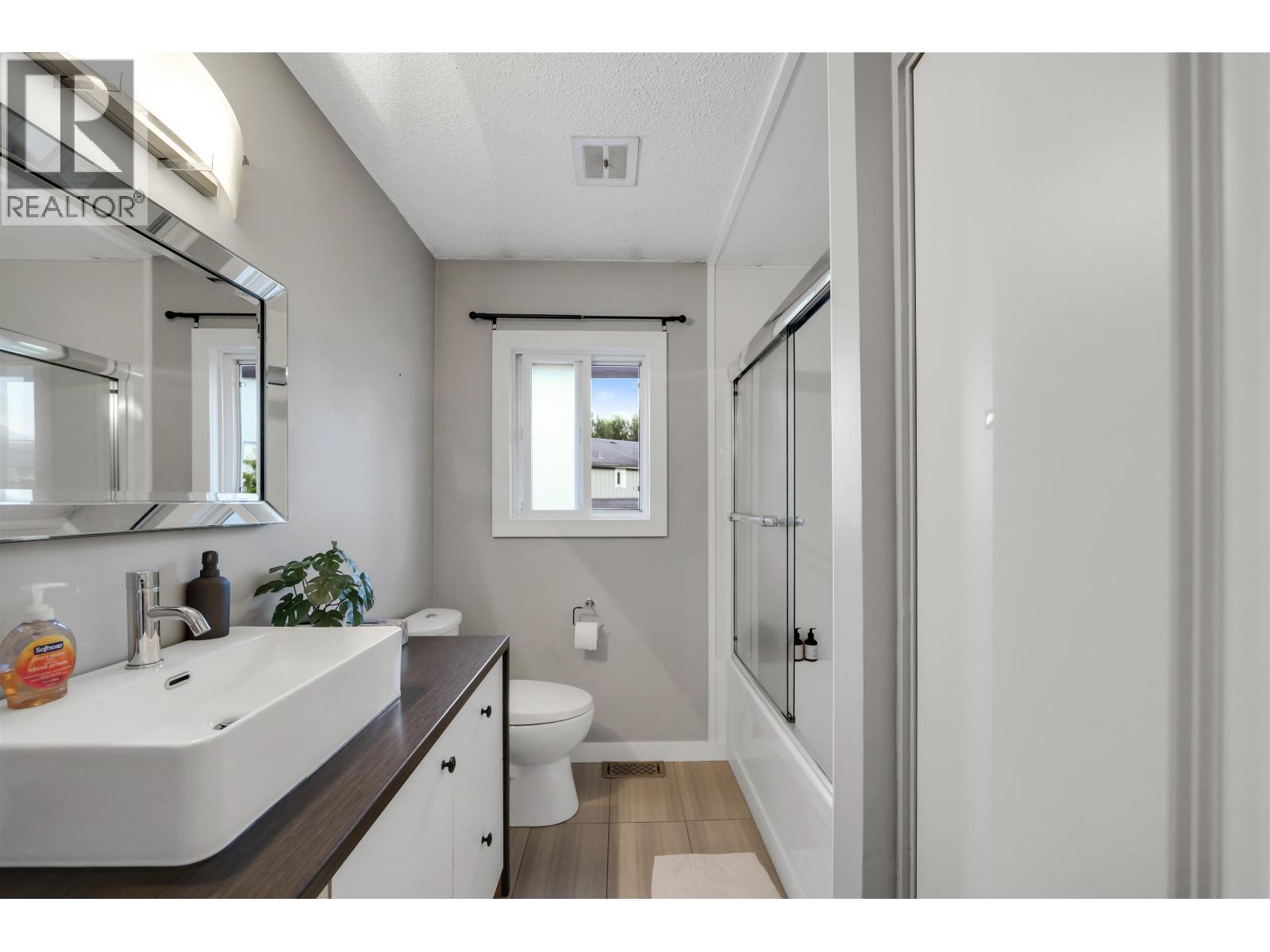 39726 Government Road, Squamish, British Columbia  V8B 0G3 - Photo 17 - R3156315