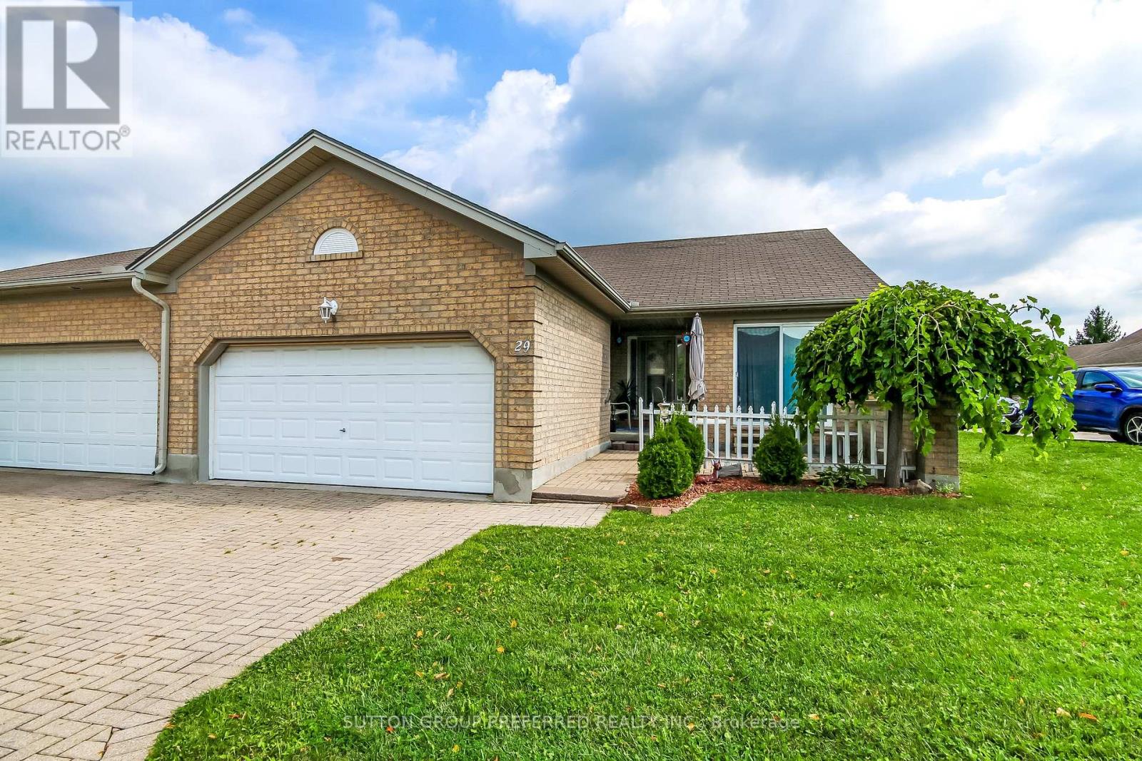 29 - 861 Shelborne Street, London South, Ontario N5Z 5C5 - Photo 1 - X13747878