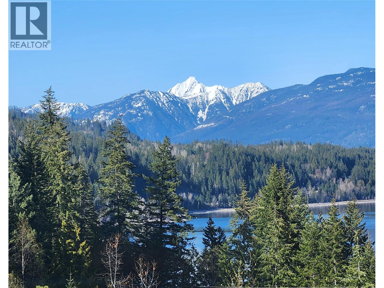 1273 & 1265 Queens Bay Road, Balfour, British Columbia