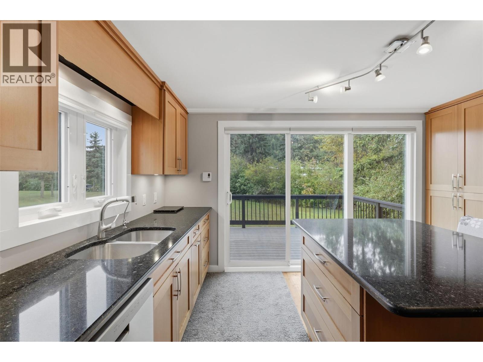 3016 Mccreight Road, Kamloops, British Columbia  V0E 3E1 - Photo 6 - 10399879