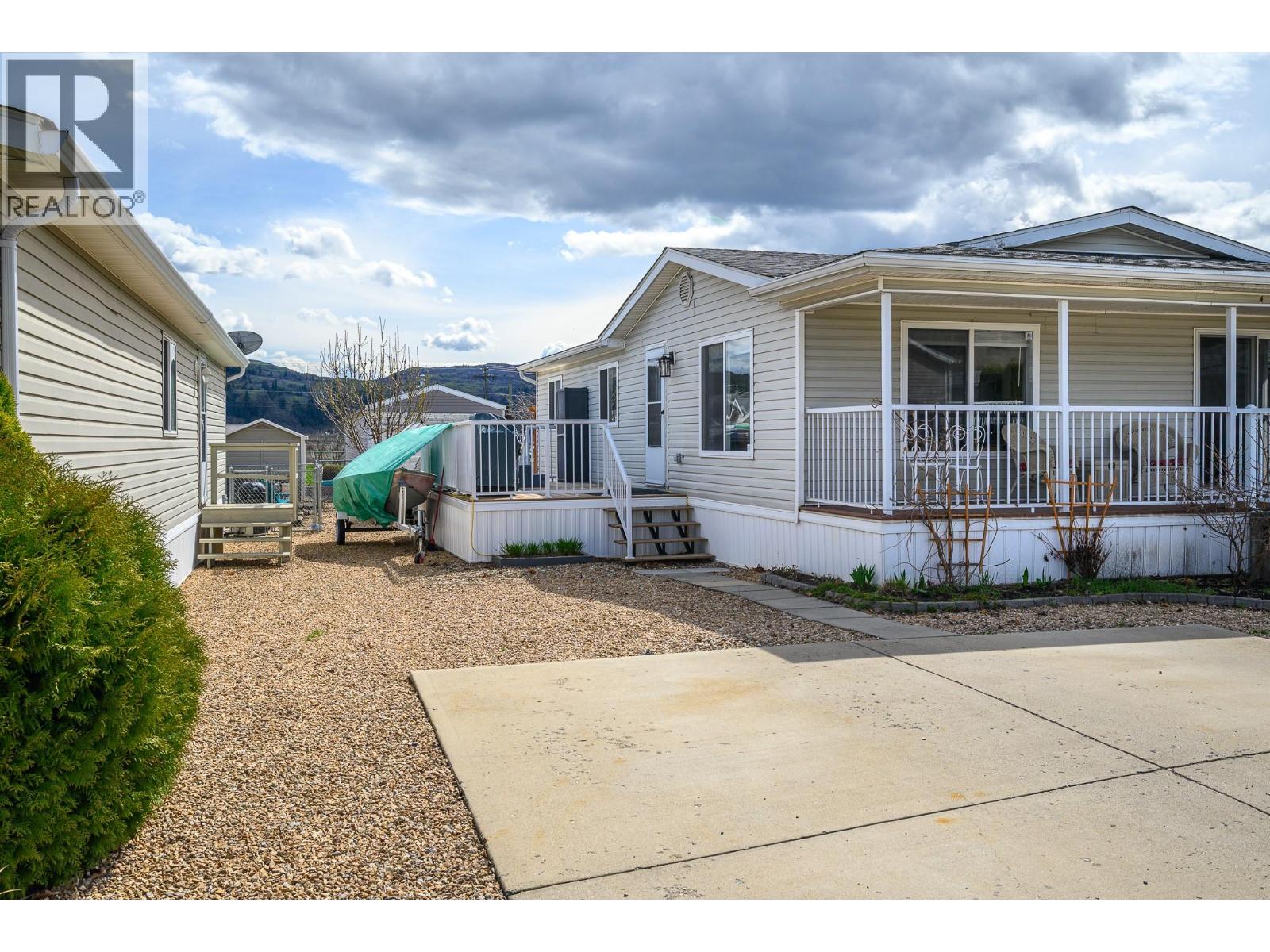 12560 Westside Road Unit# 21, Vernon, British Columbia  V1H 1S9 - Photo 3 - 10399936