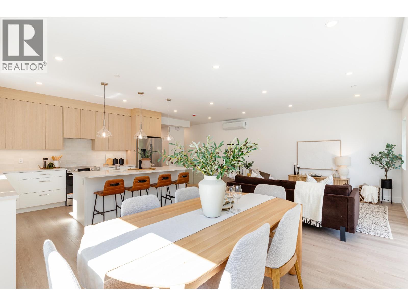 1 2098 Crumpit Woods Drive, Squamish, British Columbia  V8B 0T6 - Photo 12 - R3161817