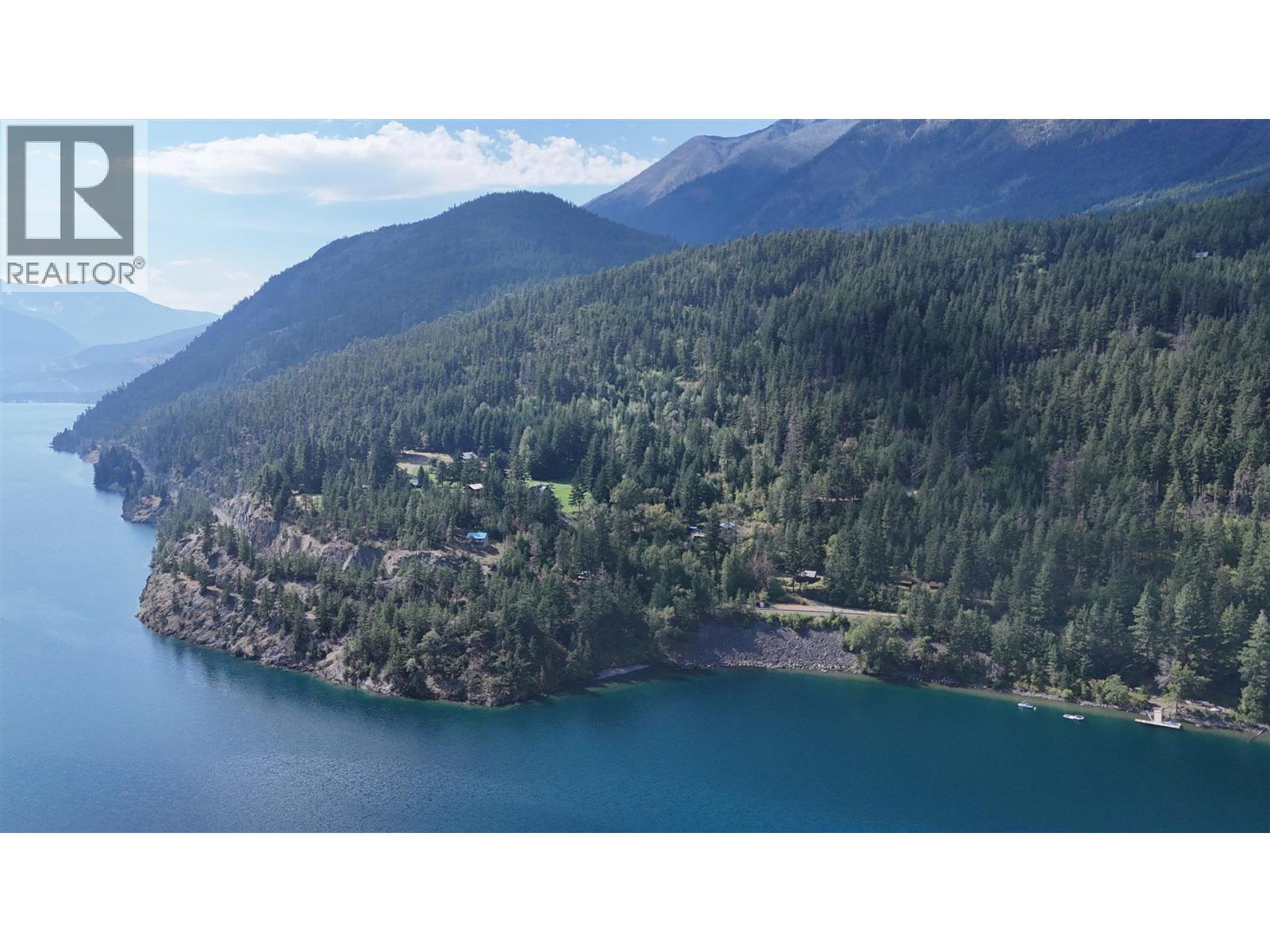 3170 Ponderosa Road, Pemberton, British Columbia  V0N 1L0 - Photo 2 - R3161800