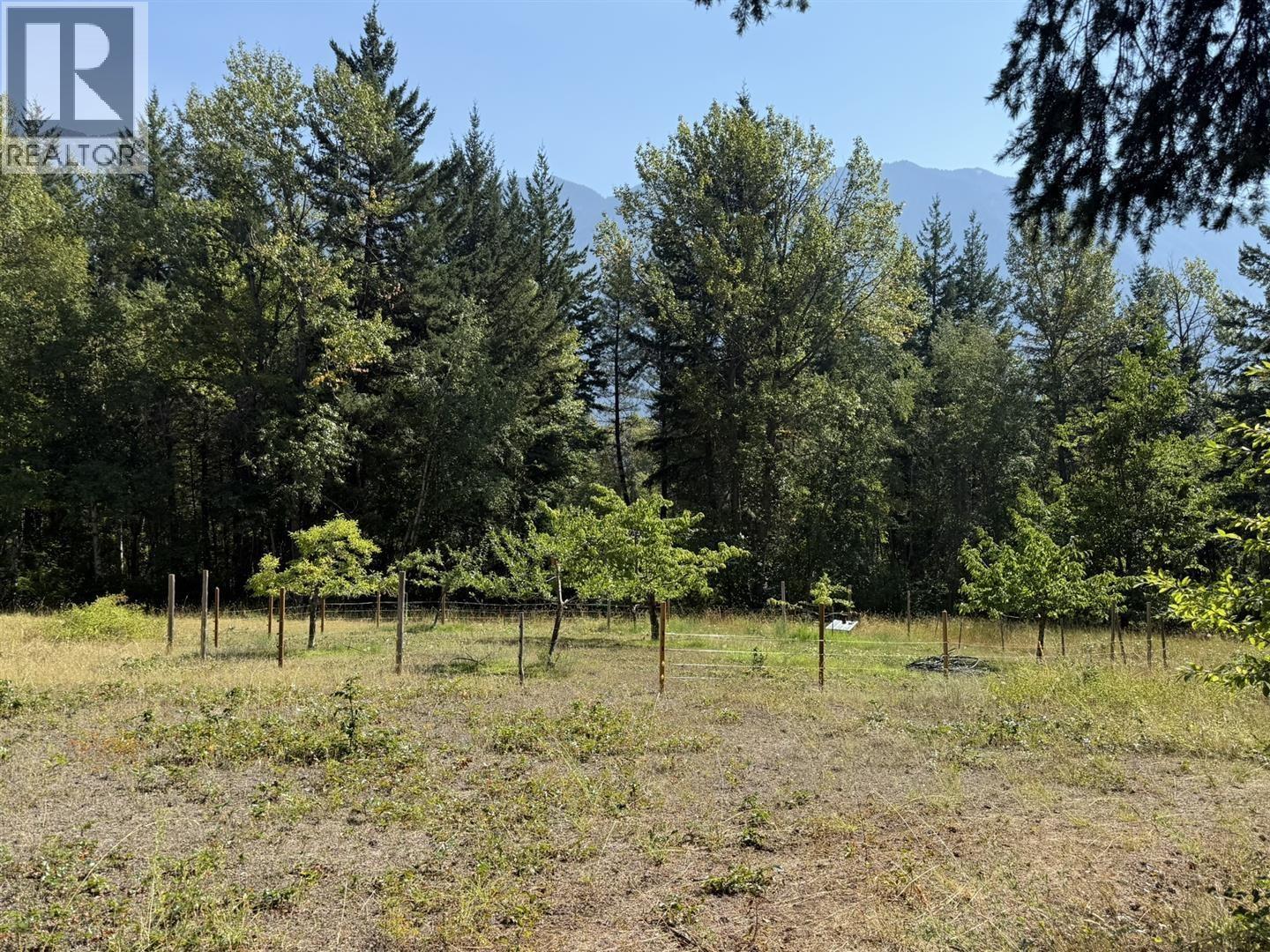 3170 Ponderosa Road, Pemberton, British Columbia  V0N 1L0 - Photo 39 - R3161800