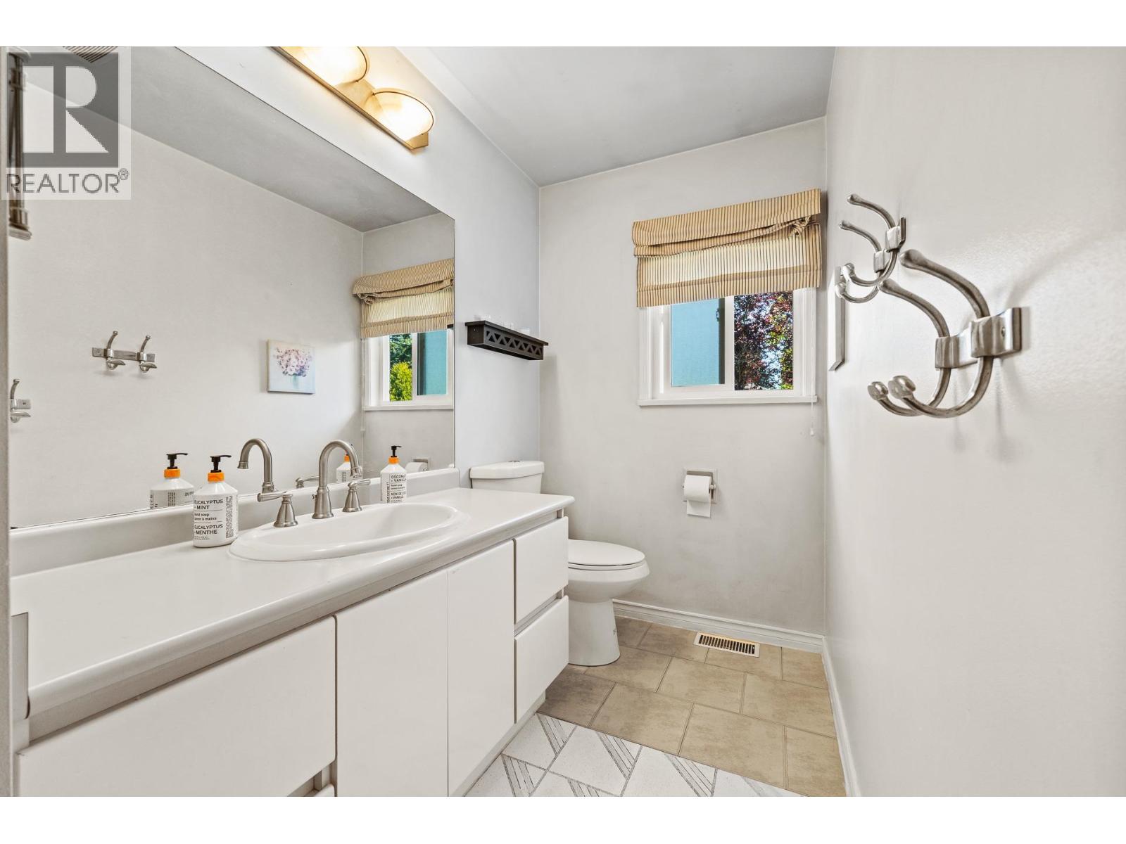 1594 Elinor Crescent, Port Coquitlam, British Columbia  V3C 2Y9 - Photo 24 - R3161801