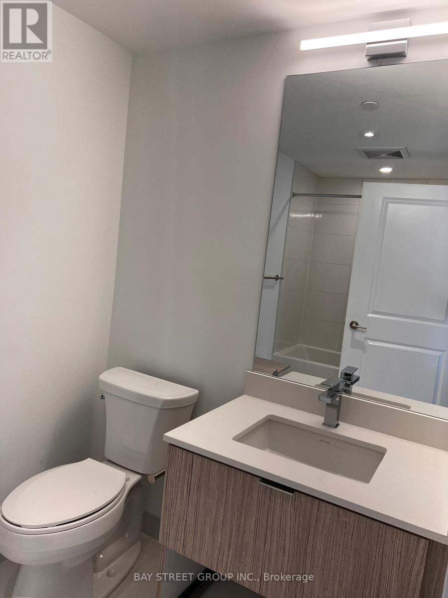 2002 - 395 Bloor Street E, Toronto, Ontario  M4W 1H7 - Photo 10 - C13747872