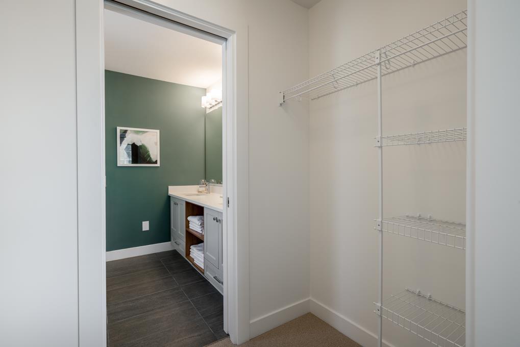 54 27735 Roundhouse Drive, Abbotsford, British Columbia  V4X 0B9 - Photo 20 - R3160150