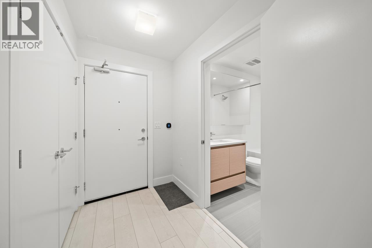 1302 3538 Sawmill Crescent, Vancouver, British Columbia  V5S 0J8 - Photo 2 - R3161734