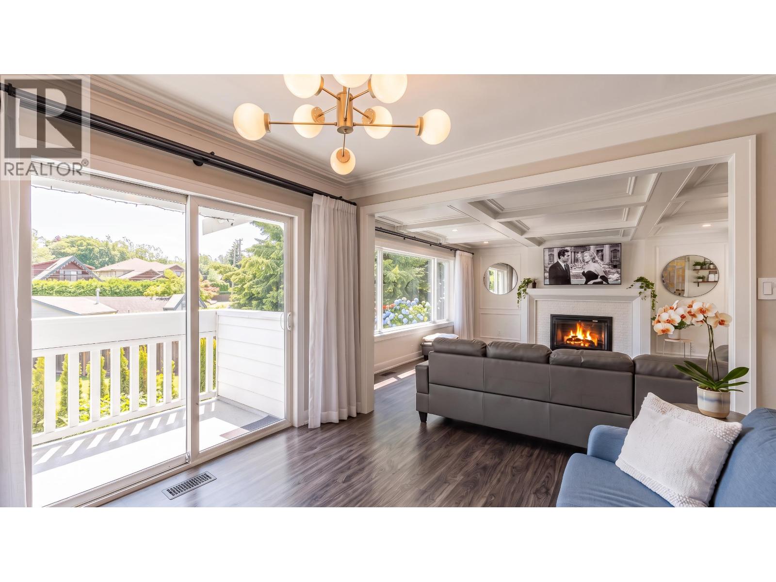 39726 Government Road, Squamish, British Columbia  V8B 0G3 - Photo 10 - R3156315