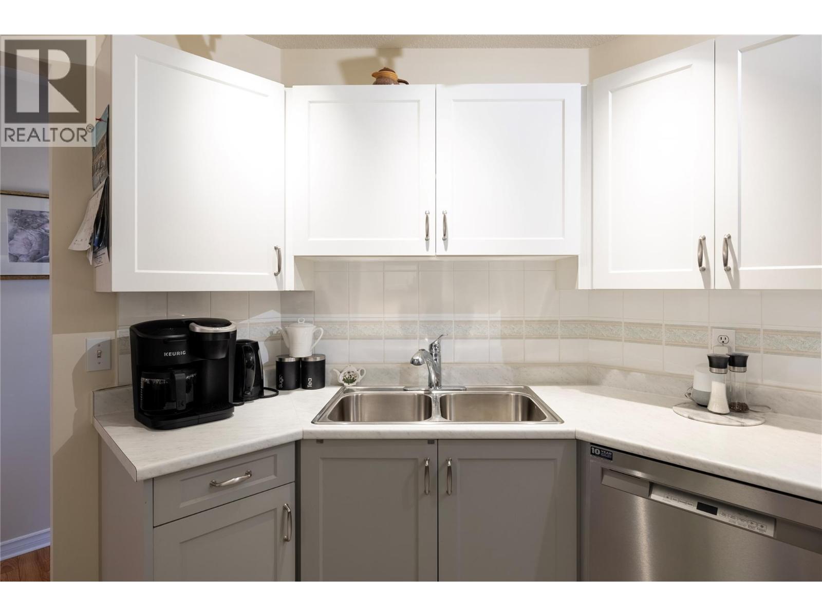3301 Centennial Drive Unit# 407, Vernon, British Columbia  V1T 2T8 - Photo 18 - 10399839