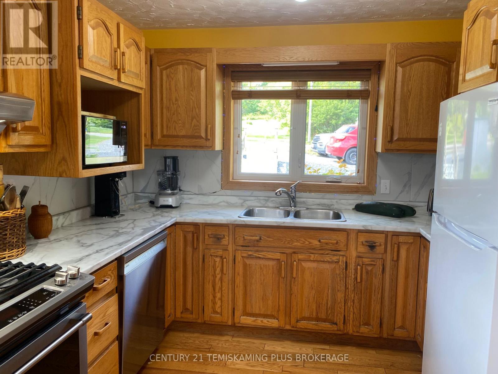 519 Lakeshore Road N, Temiskaming Shores, Ontario  P0J 1P0 - Photo 28 - T13747134