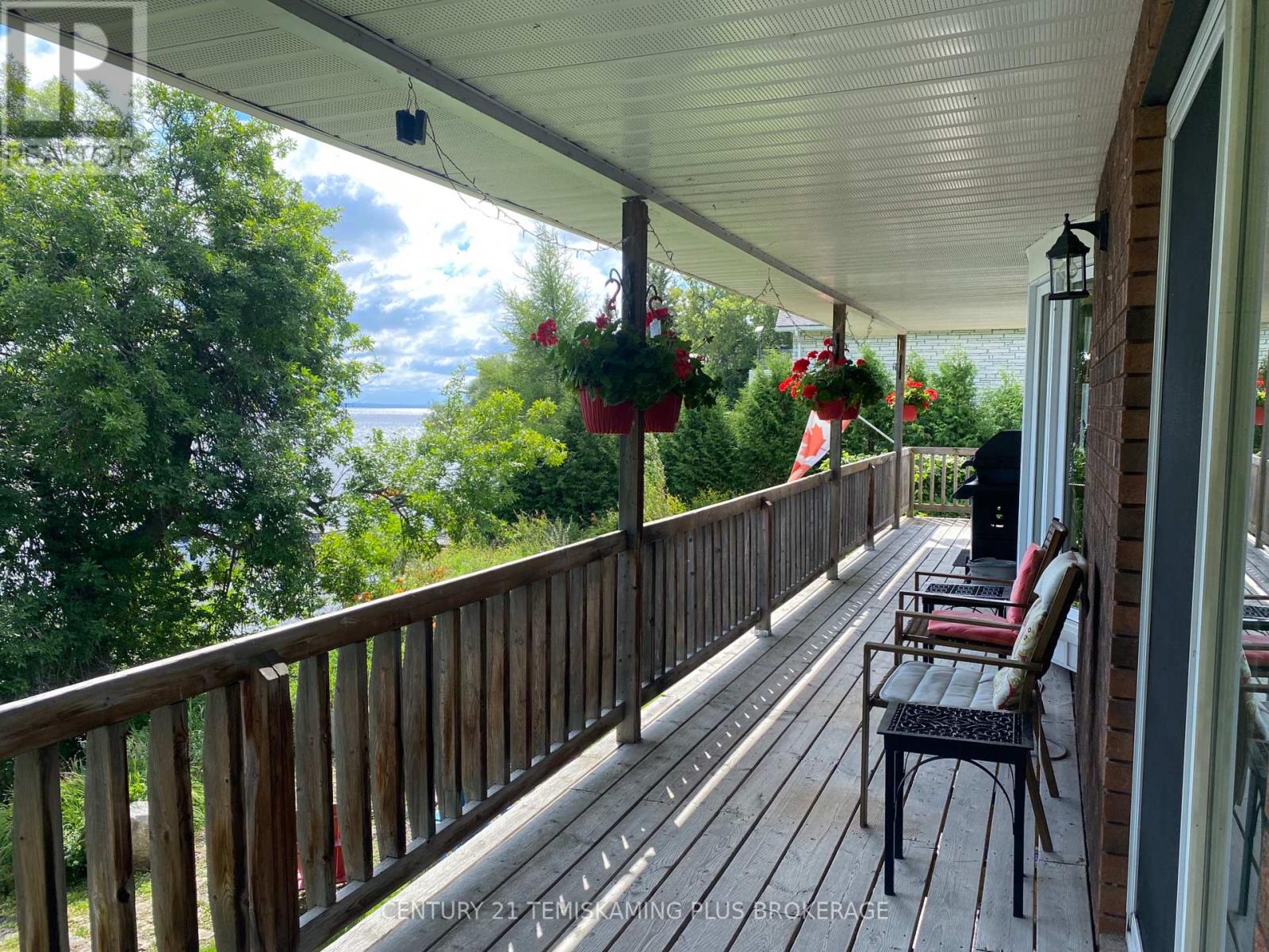 519 Lakeshore Road N, Temiskaming Shores, Ontario  P0J 1P0 - Photo 3 - T13747134