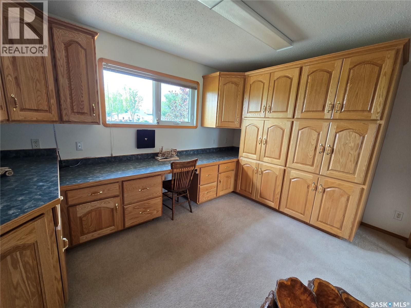 523 Maxwell Drive, Swift Current, Saskatchewan  S9H 4Z6 - Photo 11 - SK047599
