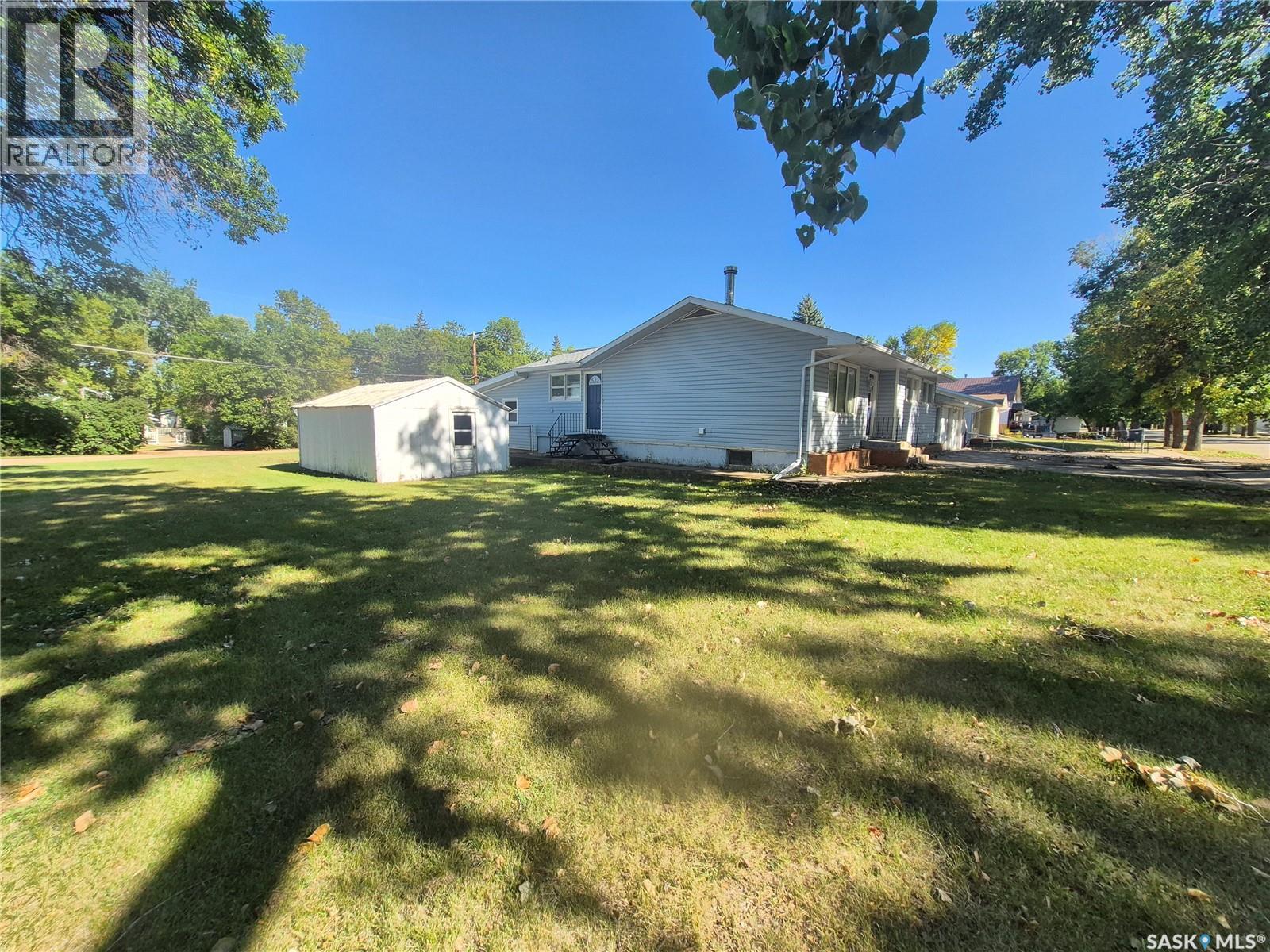 633 Beckwell Avenue, Radville, Saskatchewan  S0C 2G0 - Photo 38 - SK047594