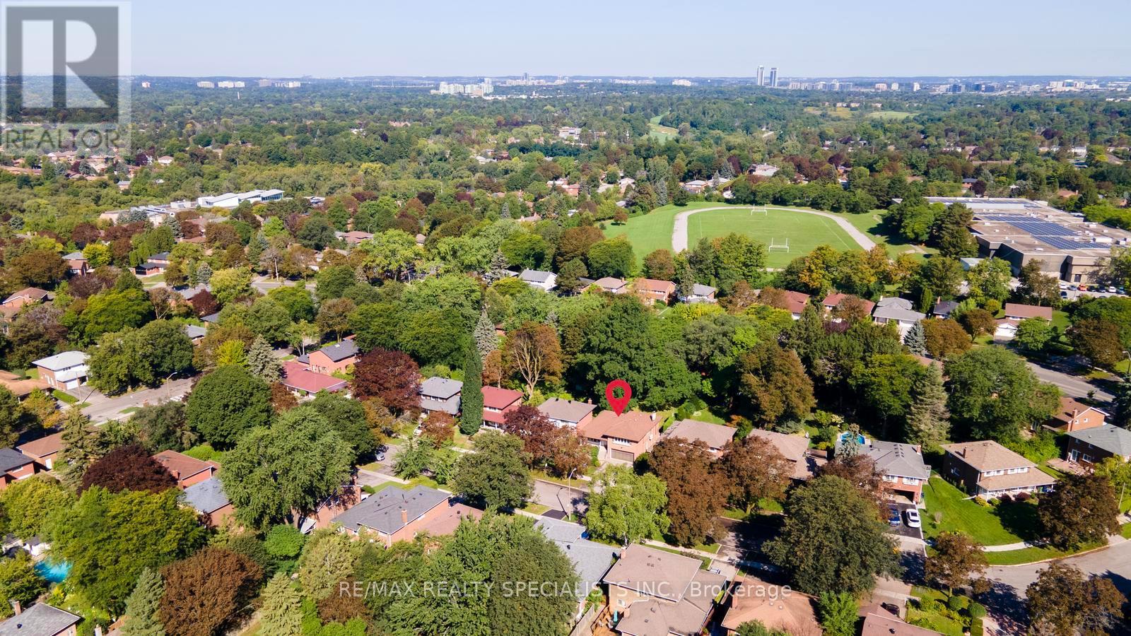 14 Michael Drive, Toronto, Ontario  M2H 2A3 - Photo 35 - C13747276
