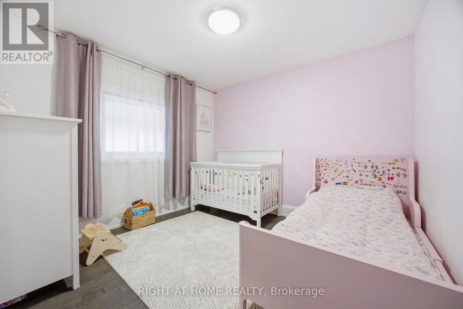 1565 Kipper Avenue, Mississauga, Ontario  L5G 4C9 - Photo 19 - W12878650