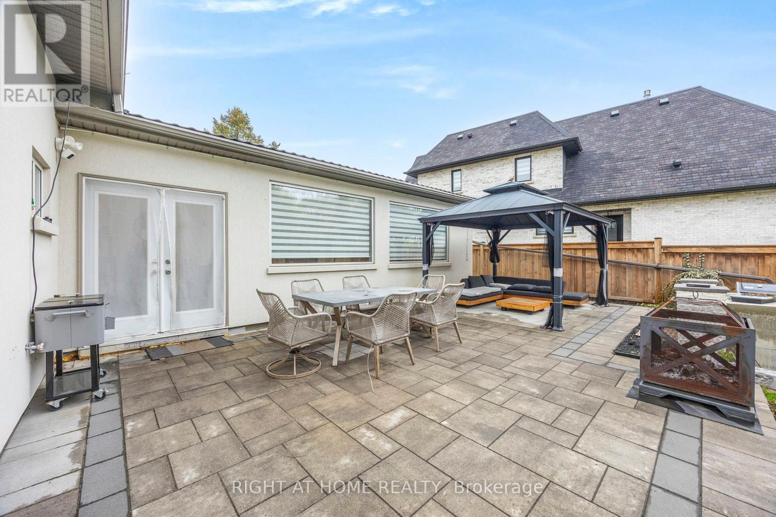 1565 Kipper Avenue, Mississauga, Ontario  L5G 4C9 - Photo 33 - W12878650