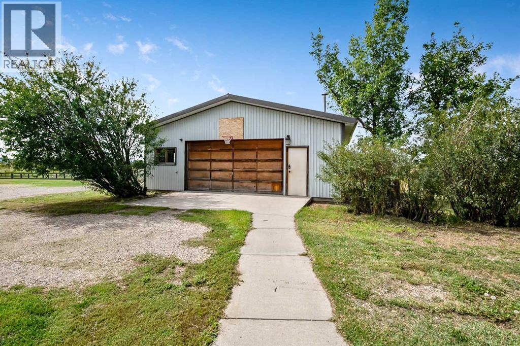 88111 658 Avenue E, Rural Foothills County, Alberta  T0L 0P0 - Photo 36 - A2342922