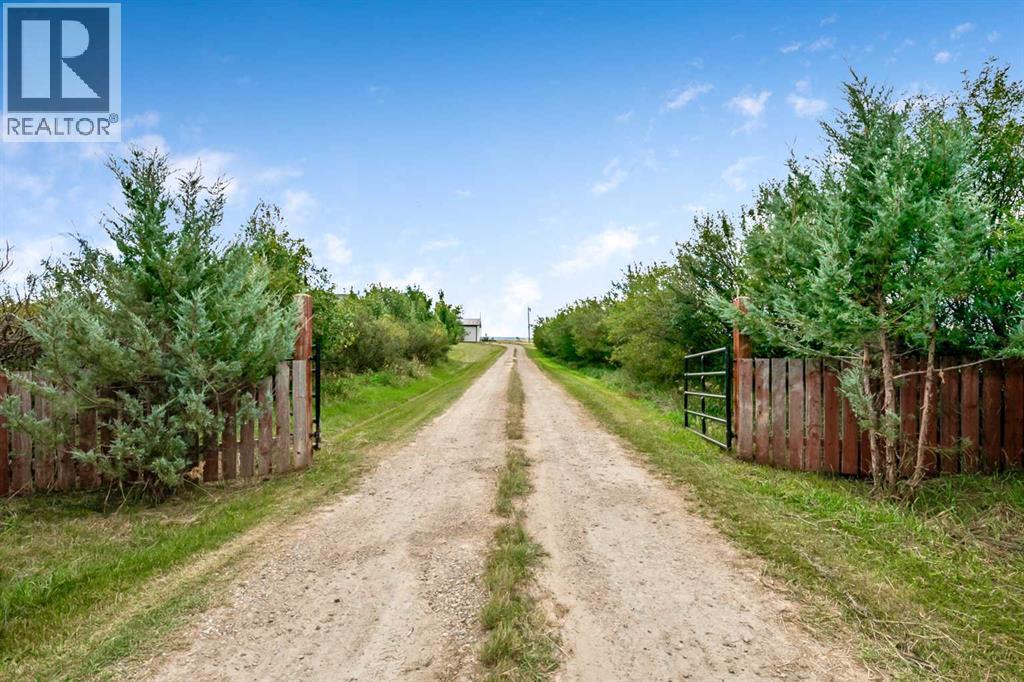 88111 658 Avenue E, Rural Foothills County, Alberta  T0L 0P0 - Photo 5 - A2342922