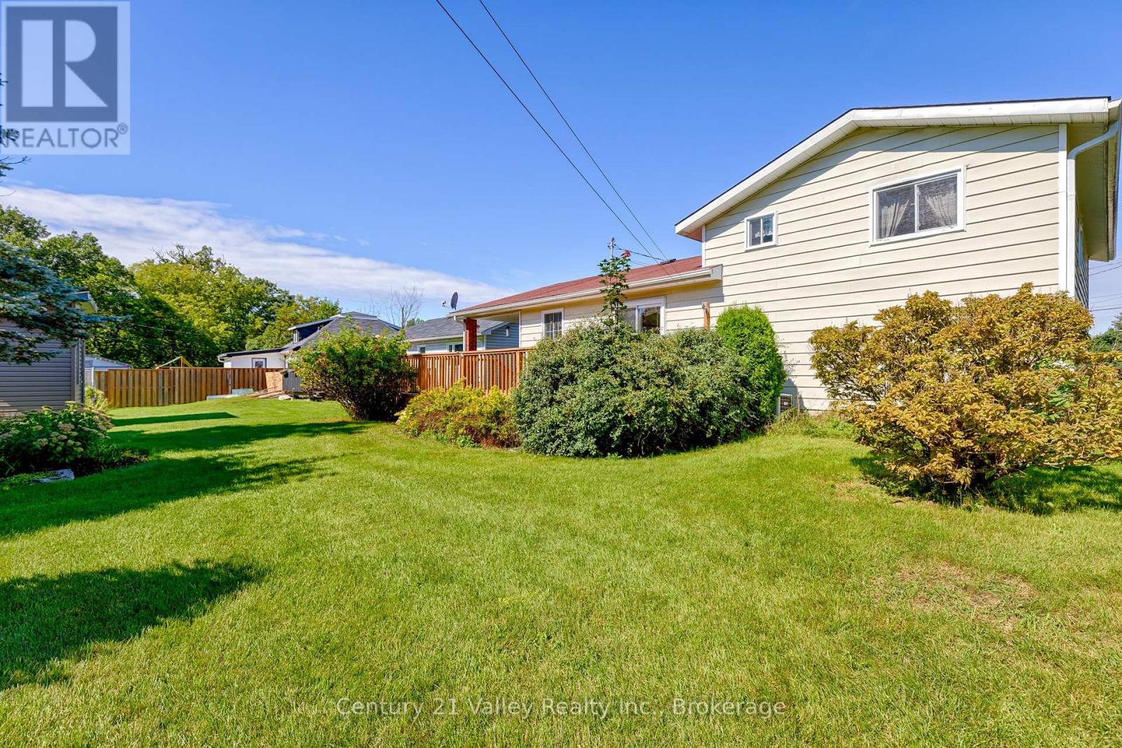 361 Sidney Avenue E, Renfrew, Ontario  K7V 2X7 - Photo 34 - X13747912