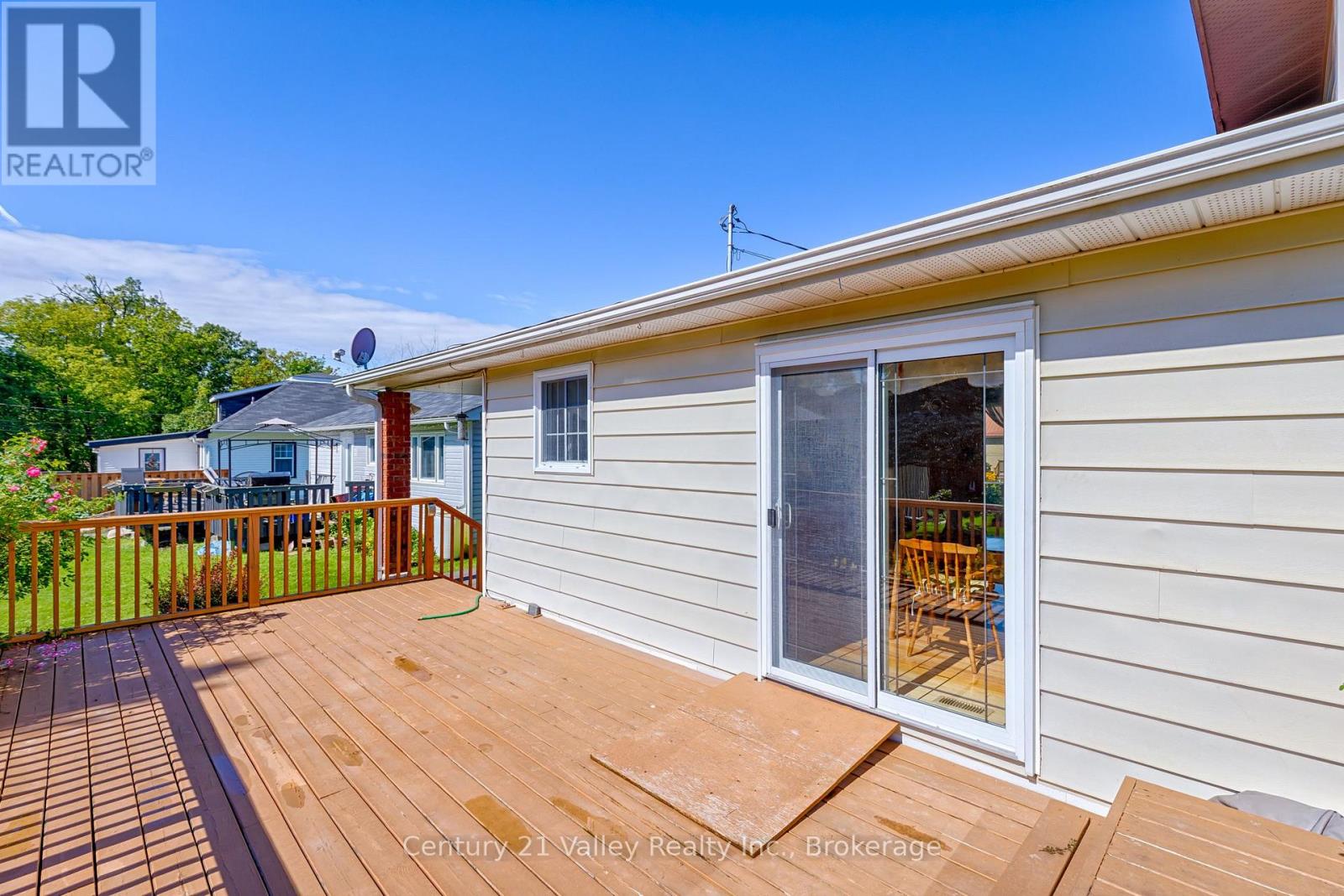 361 Sidney Avenue E, Renfrew, Ontario K7V 2X7 - Photo 4 - X13747912